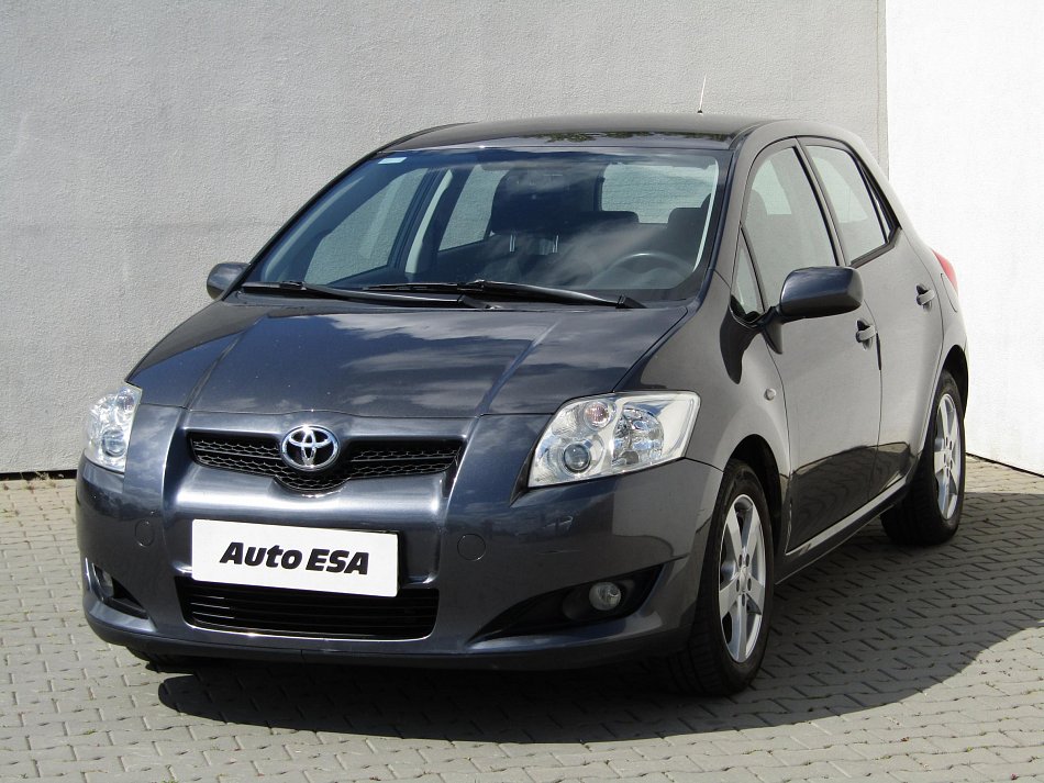 Toyota Auris 1.6 i-VTEC 