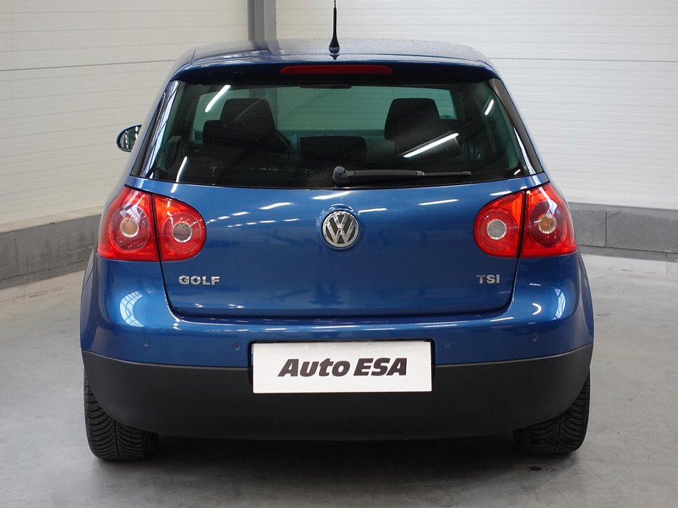 Volkswagen Golf 1.4TSI 