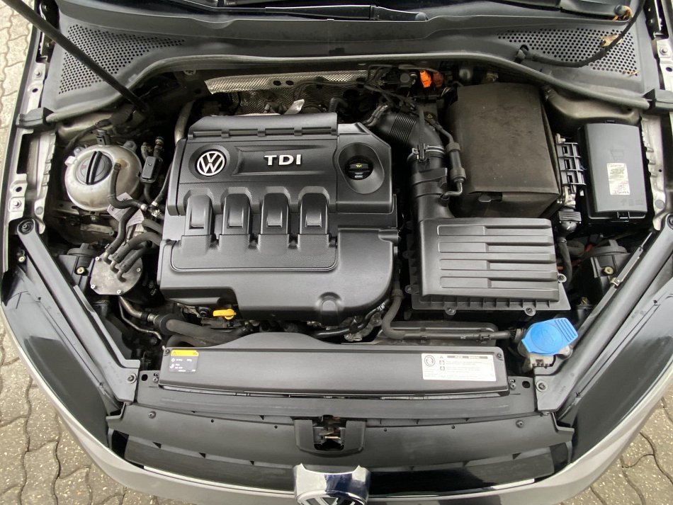 Volkswagen Golf 2.0TDI 