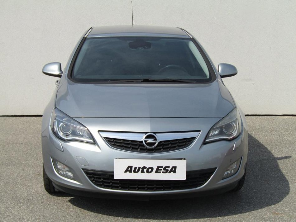 Opel Astra 1.4T 