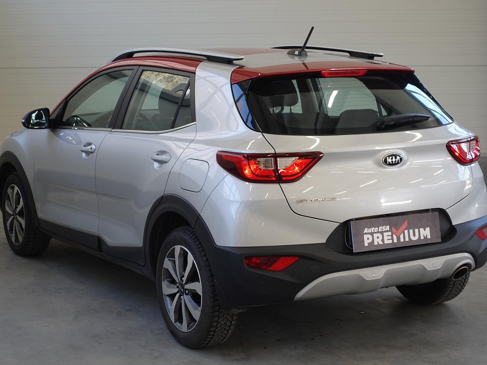 Kia Stonic 1.2i 