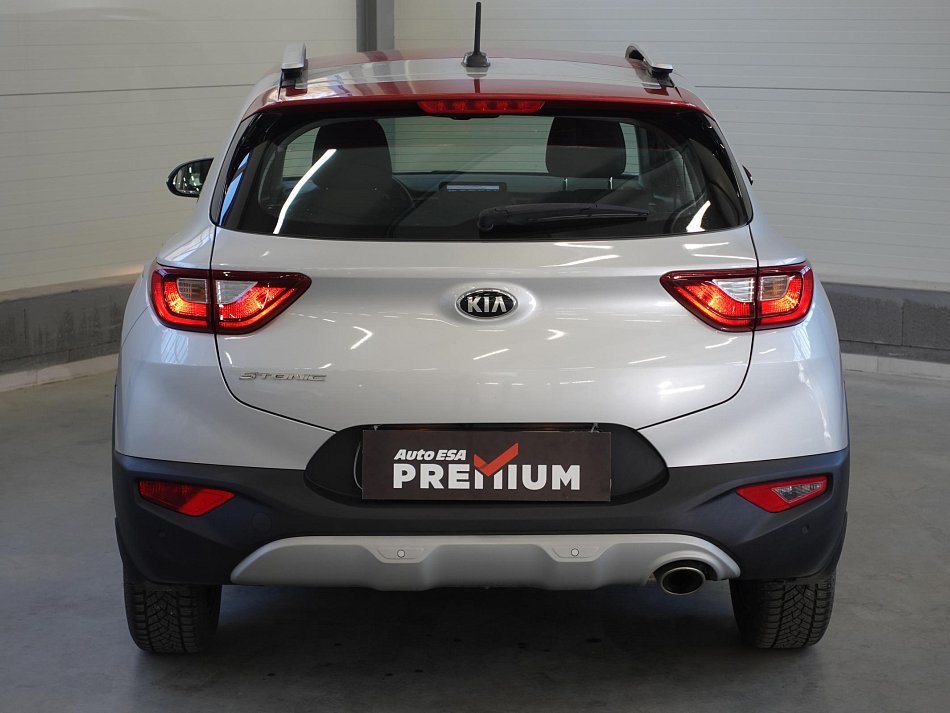 Kia Stonic 1.2i 