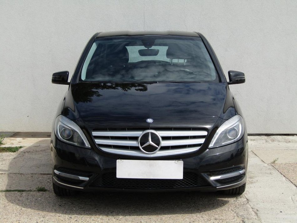 Mercedes-Benz Třída B 1.6 i  B200