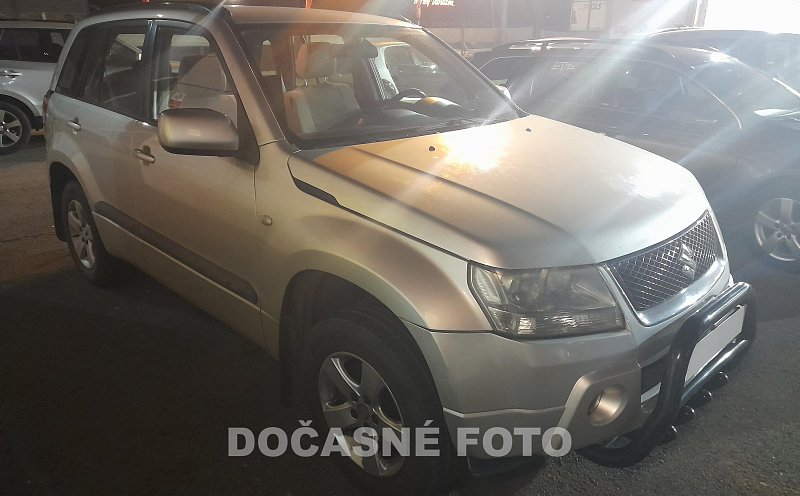 Suzuki Grand Vitara 2.0 i  4x4