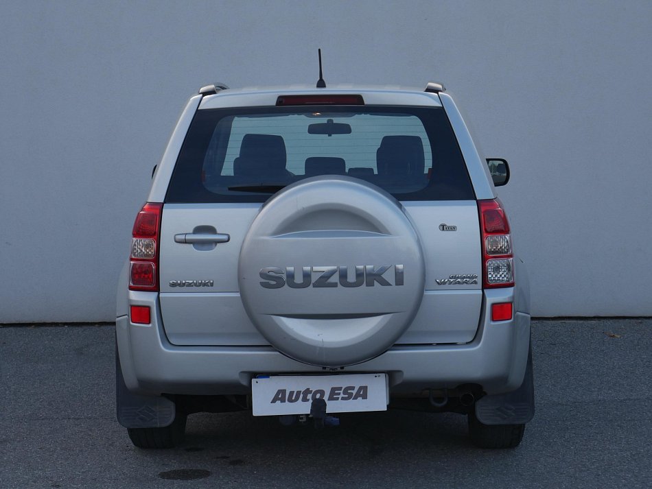 Suzuki Grand Vitara 2.0 i  4x4