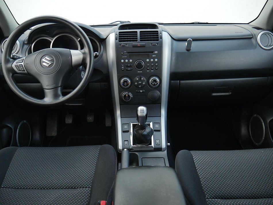 Suzuki Grand Vitara 2.0 i  4x4