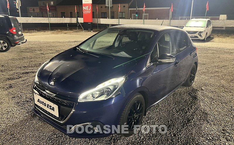 Peugeot 208 1.6 HDi 