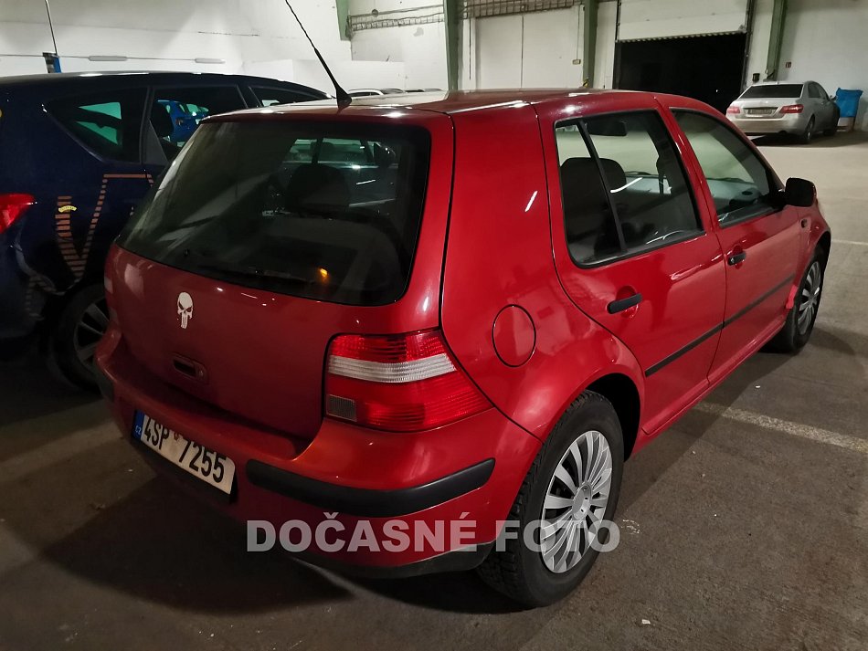 Volkswagen Golf 1.4 i 