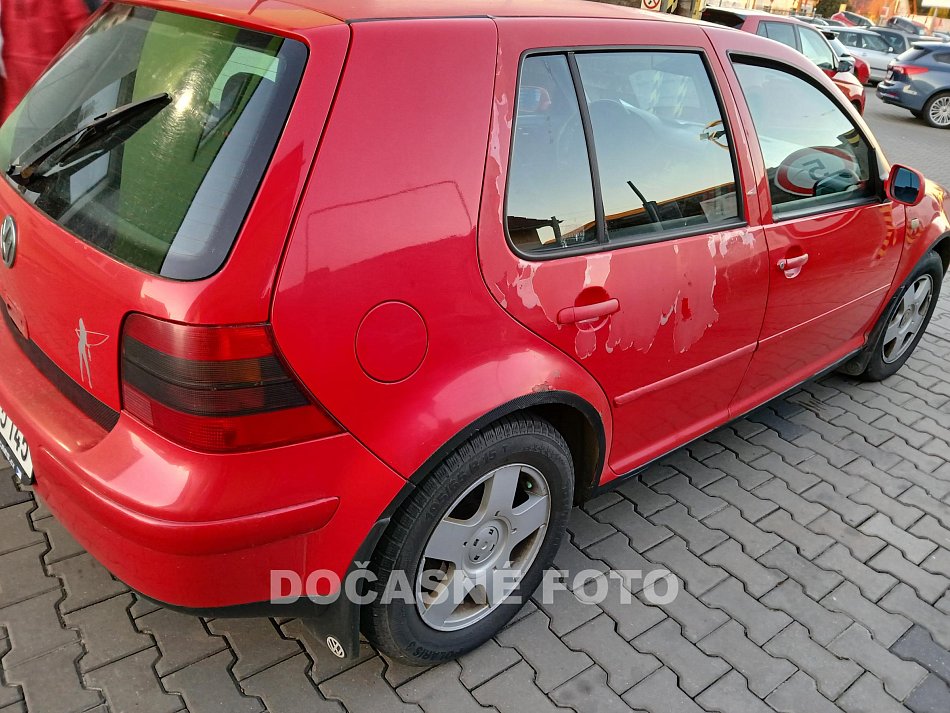 Volkswagen Golf 1.9 TDi 