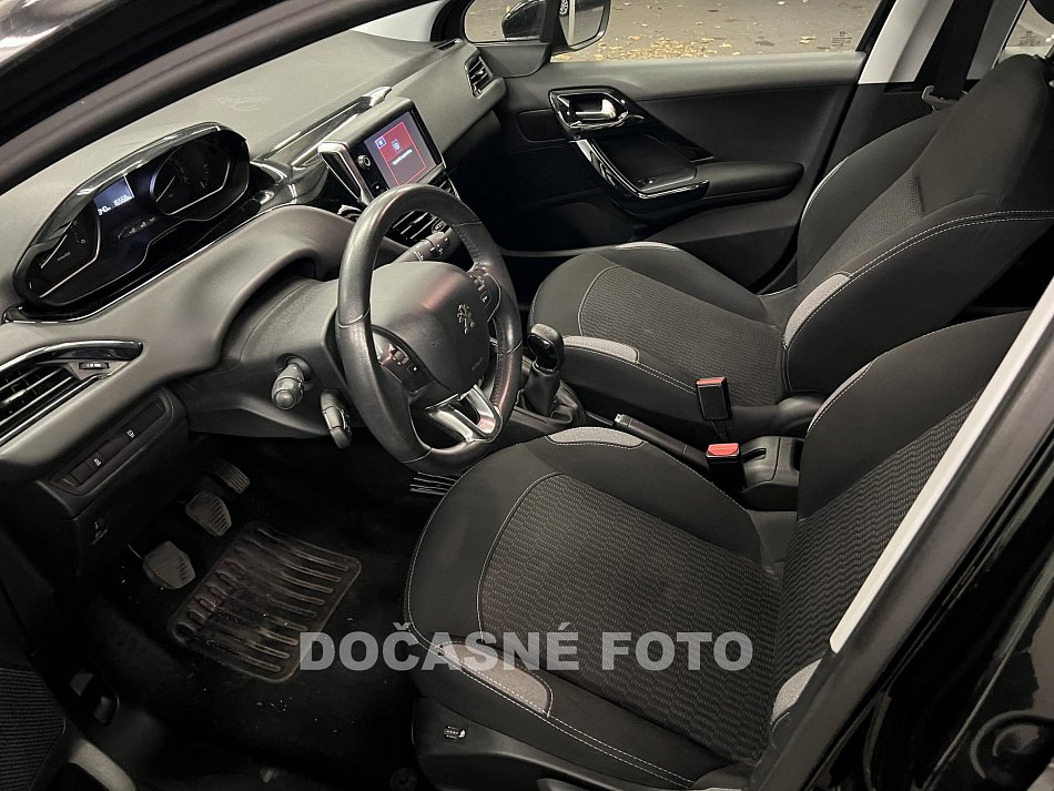 Peugeot 208 1.6Hdi 