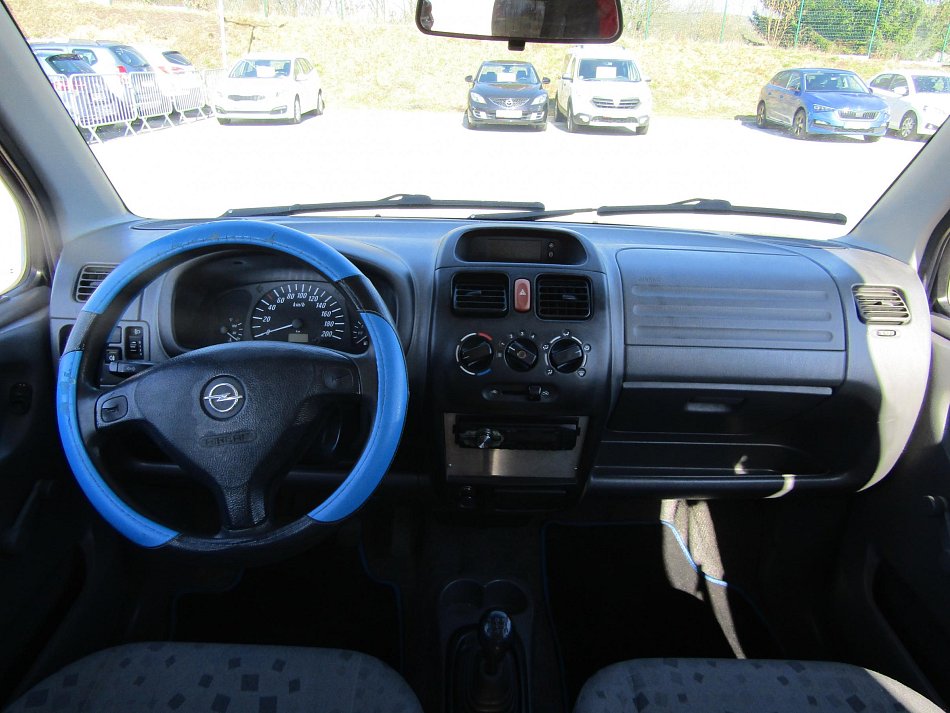 Opel Agila 1.0i 