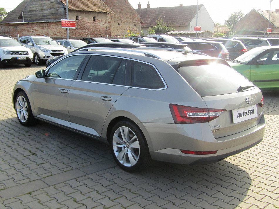 Škoda Superb III 2.0 TDi Style