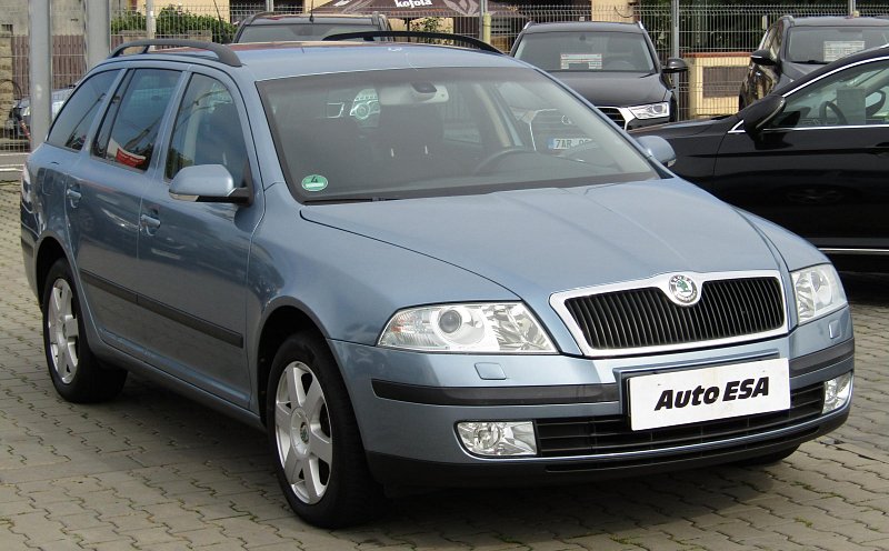 Škoda Octavia II 2.0 FSi Elegance