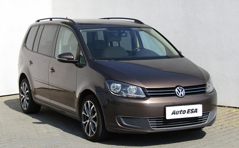 Volkswagen Touran 2.0 TDi 