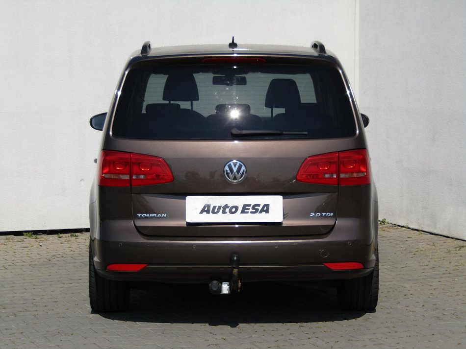 Volkswagen Touran 2.0 TDi 