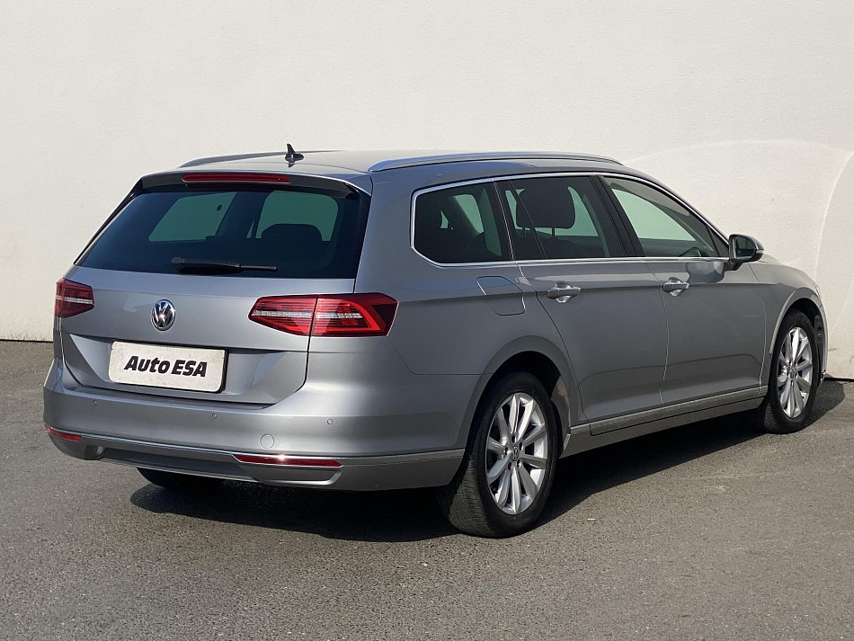 Volkswagen Passat 2.0TDi Highline