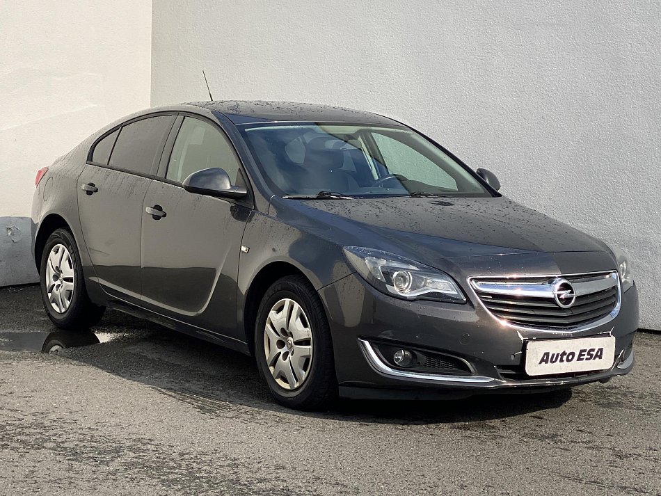 Opel Insignia 1.6 CDTi 