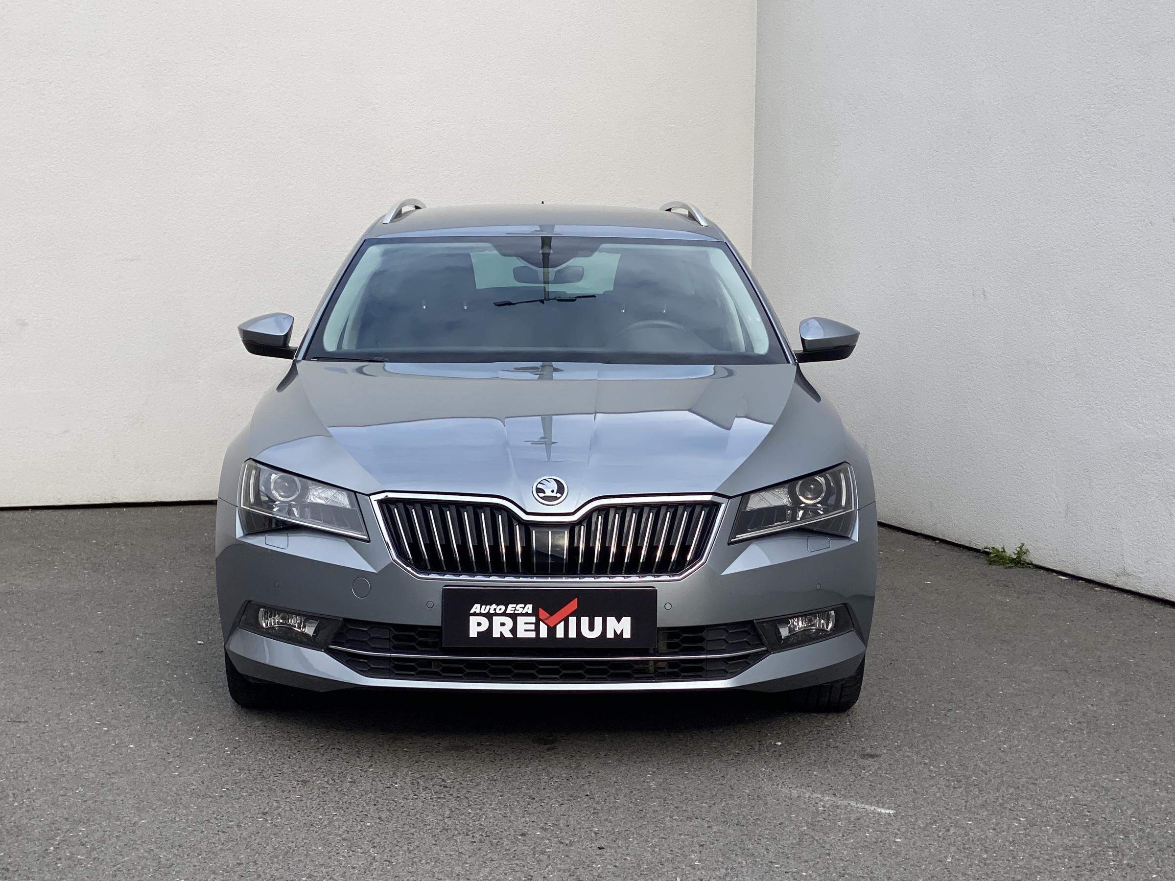 Škoda Superb III, 2019 - pohled č. 2