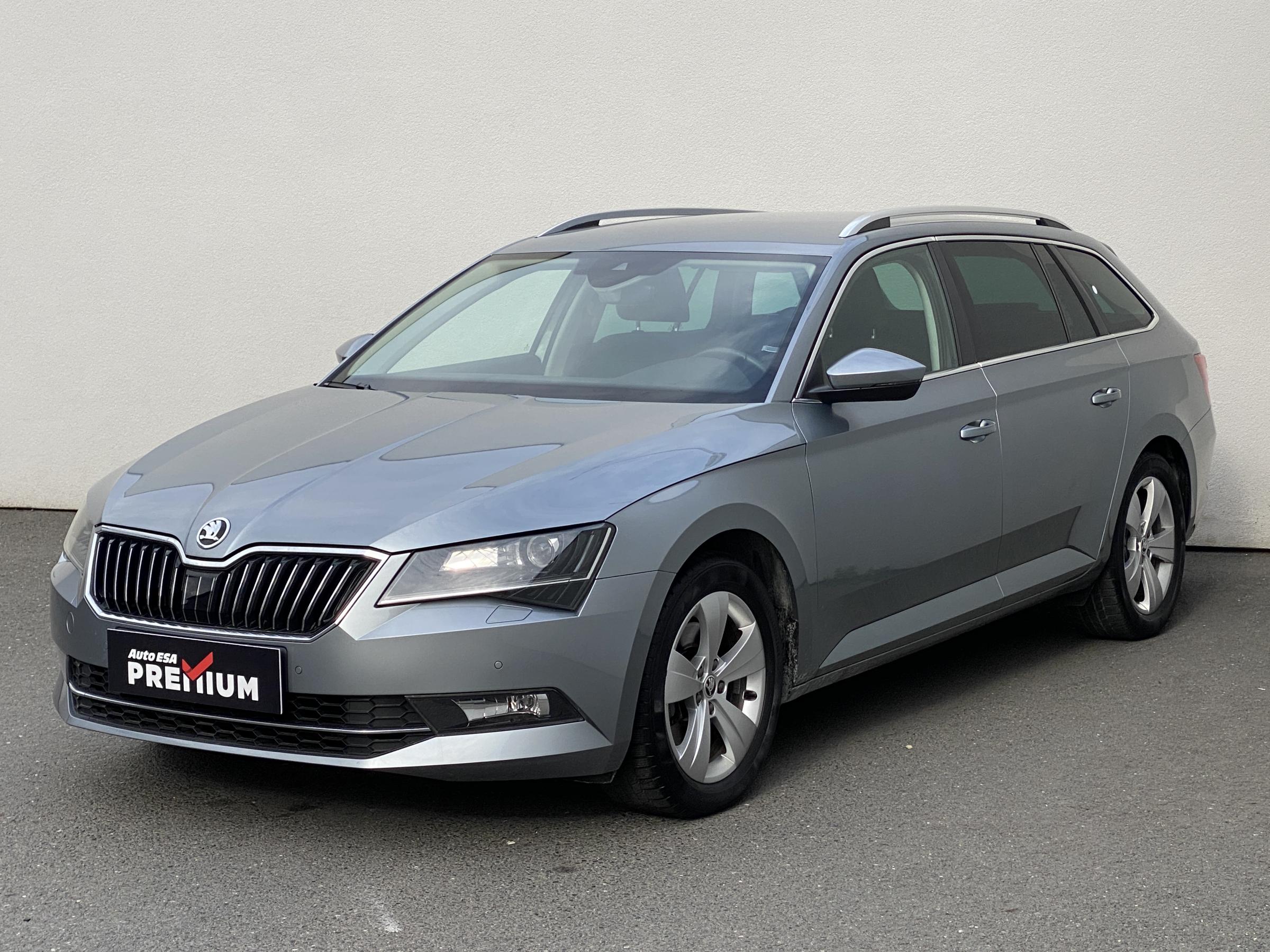 Škoda Superb III, 2019 - pohled č. 3