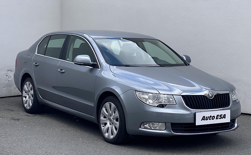 Škoda Superb II 2.0 TDi Ambition