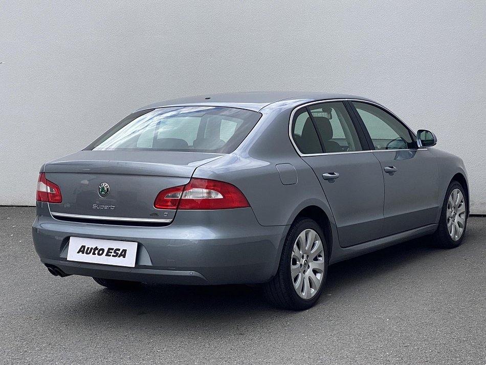 Škoda Superb II 2.0 TDi Ambition