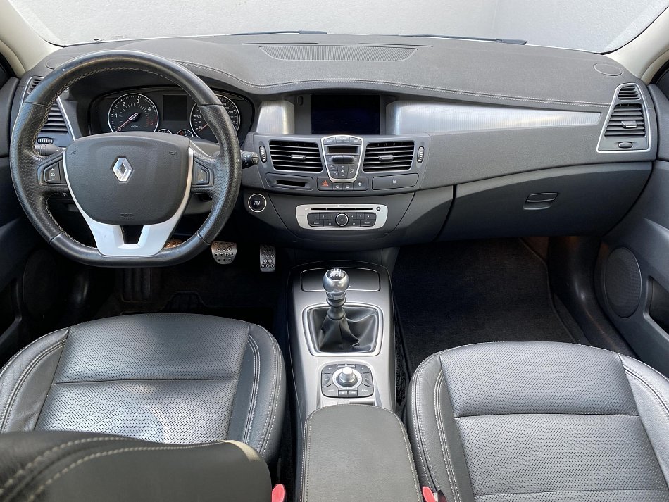 Renault Laguna 2.0dCi Intense 4Control