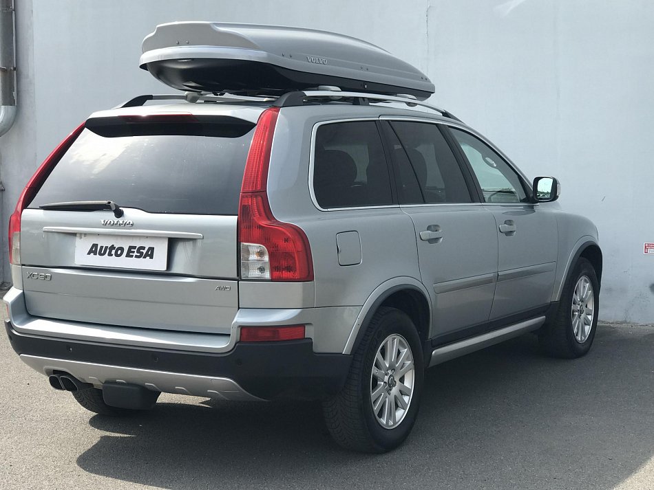 Volvo XC90 2.4 