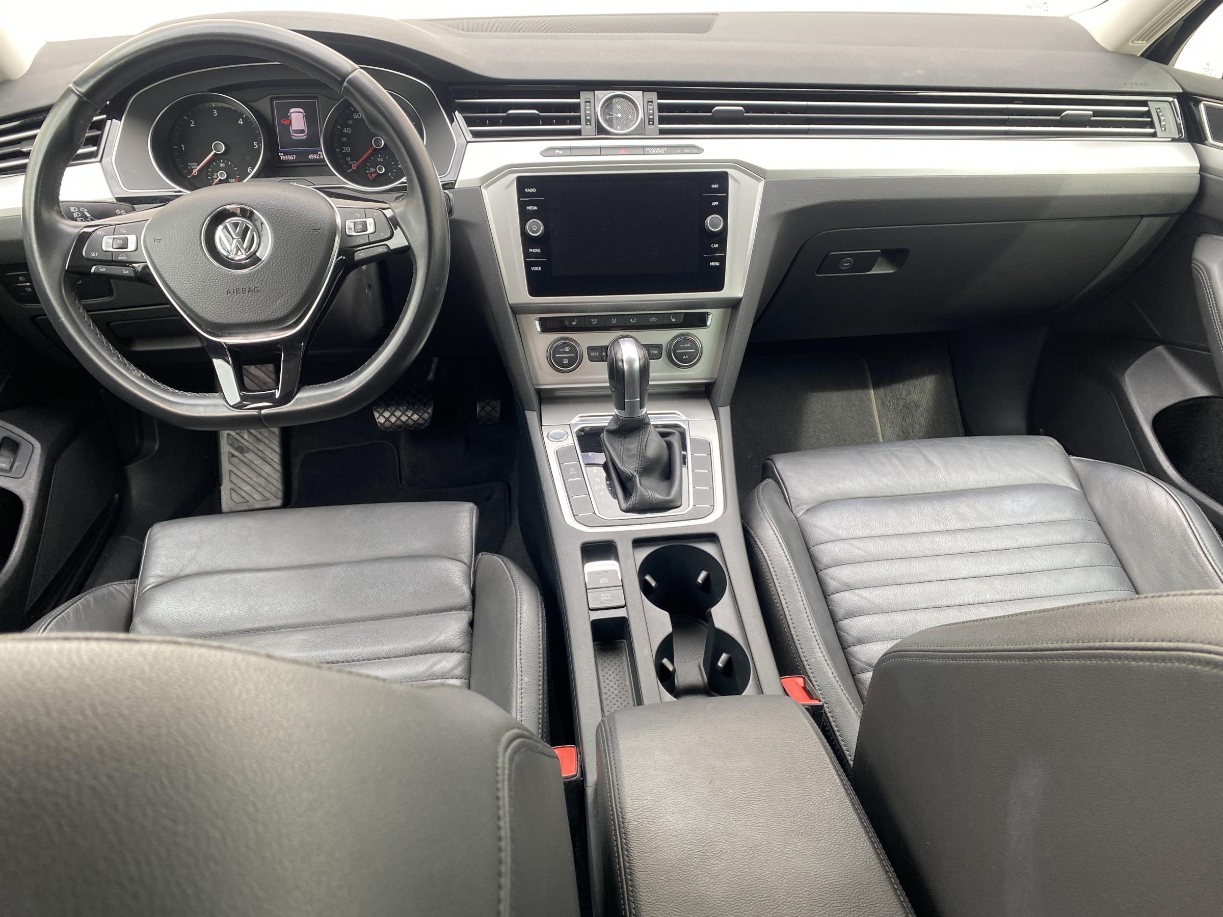 Volkswagen Passat, 2018 - pohled č. 9