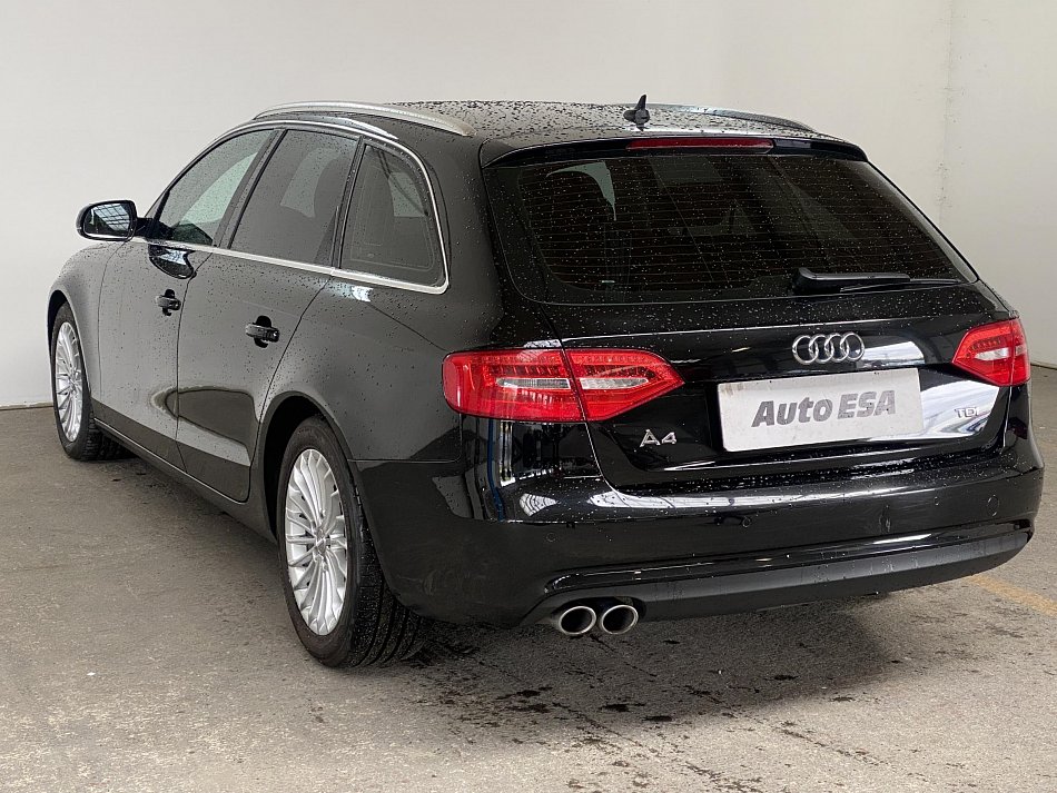 Audi A4 2.0 TDi 