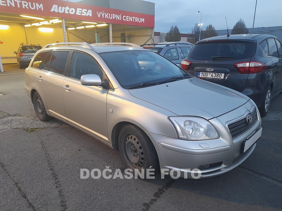 Toyota Avensis 2.0 i 