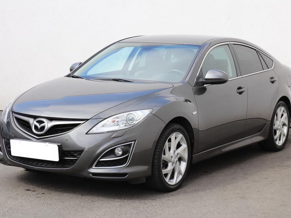 Mazda 6 2.0 i 