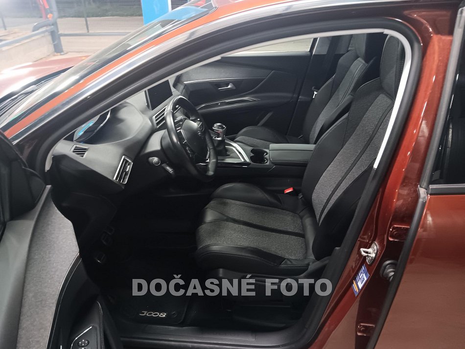 Peugeot 3008 1.6HDi 