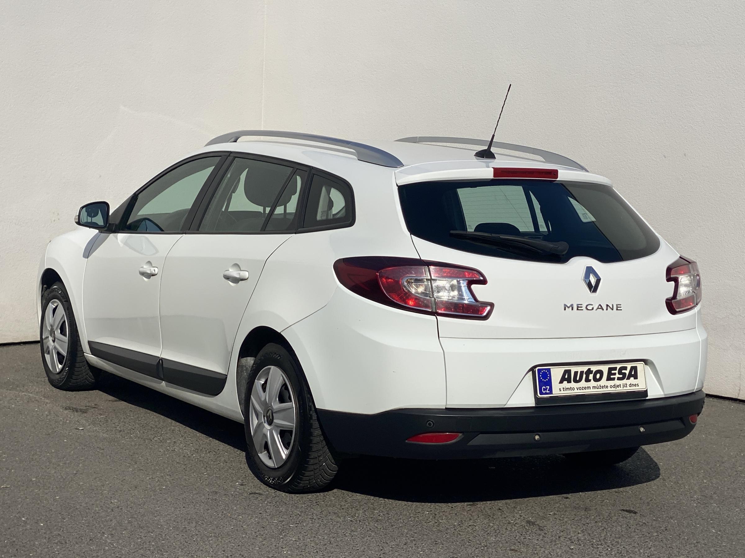 Renault Mégane, 2011 - pohled č. 6