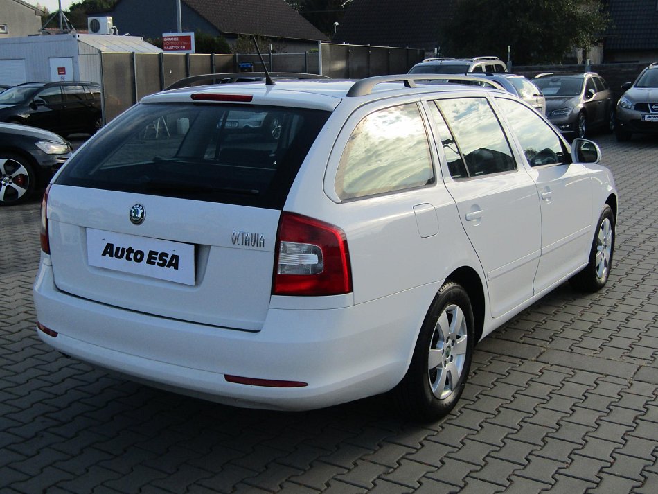 Škoda Octavia II 1.6 TDi Ambition