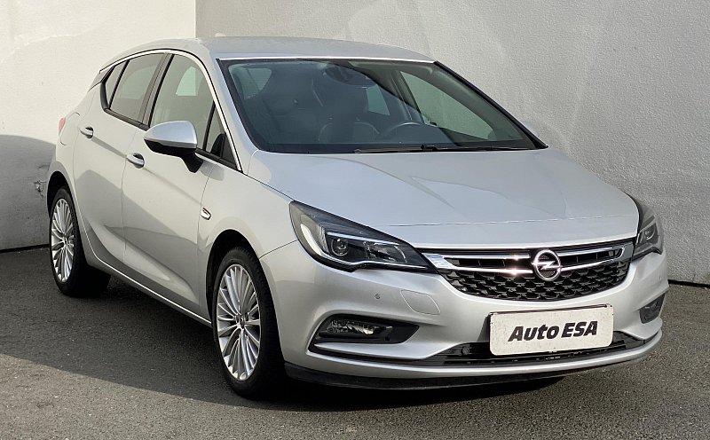 Opel Astra 1.0 T Innovation