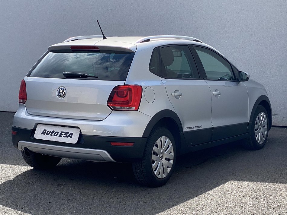 Volkswagen Polo 1.2 TSi CROSS