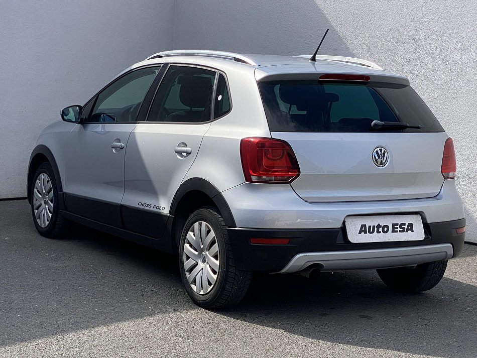 Volkswagen Polo 1.2 TSi CROSS