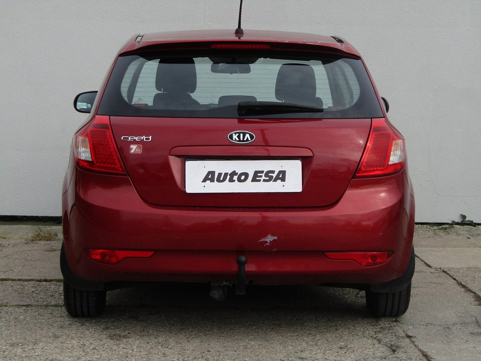 Kia Ceed 1.4 16V 