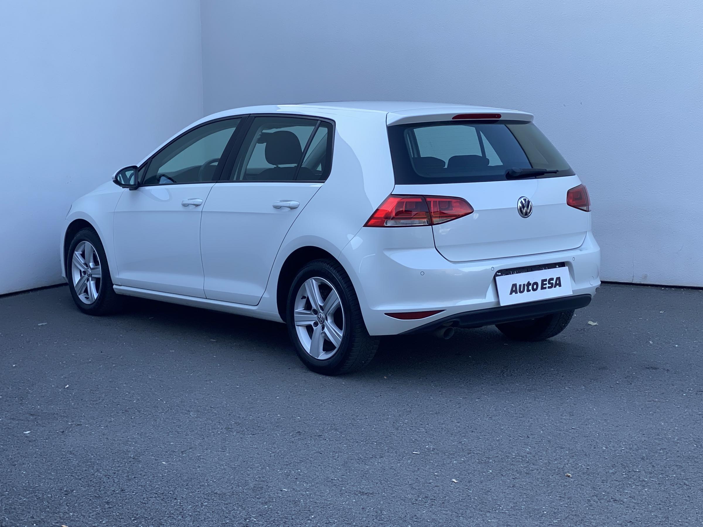 Volkswagen Golf, 2012 - pohled č. 6