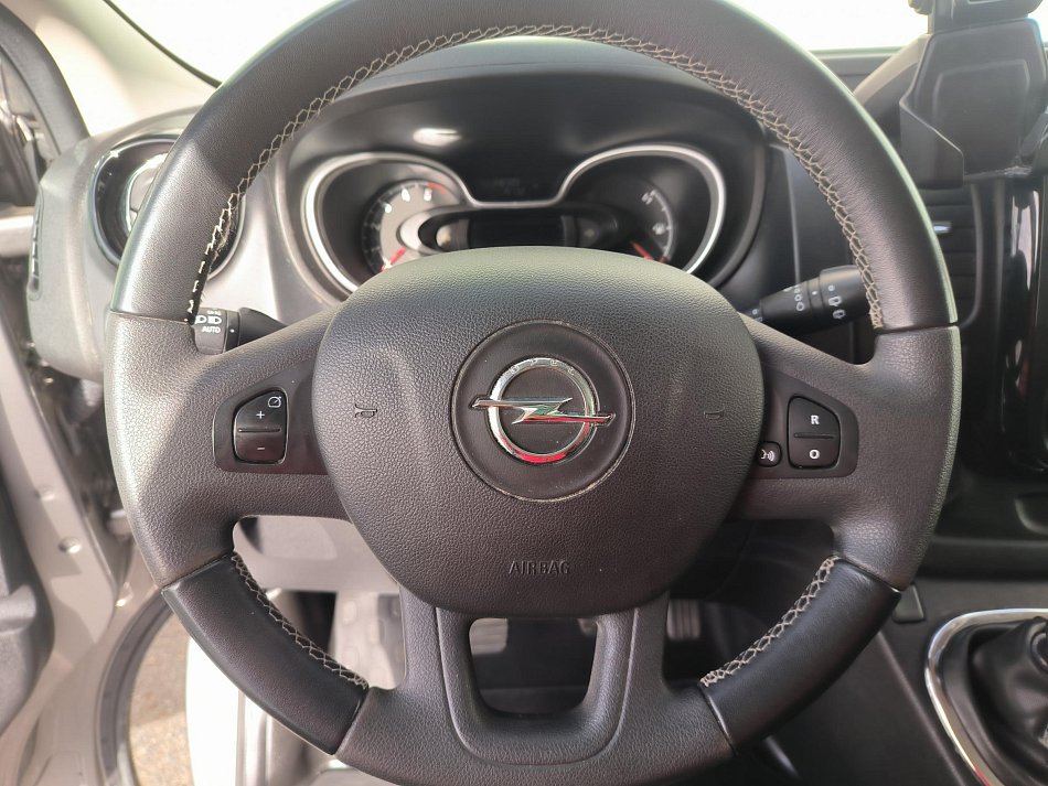 Opel Vivaro 1.6CDTi  9míst