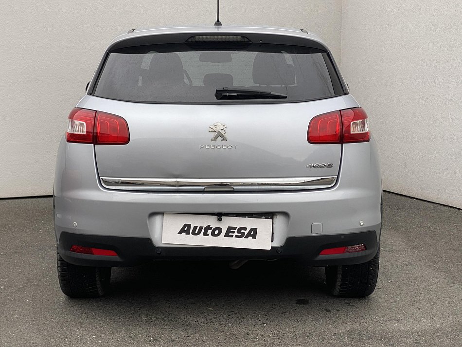 Peugeot 4008 1.6 HDi  4x4