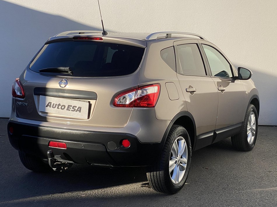 Nissan Qashqai 2.0i Acenta 4x4