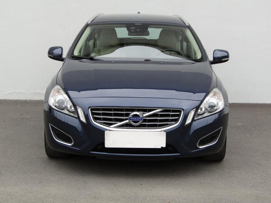 Volvo V60 2.4 