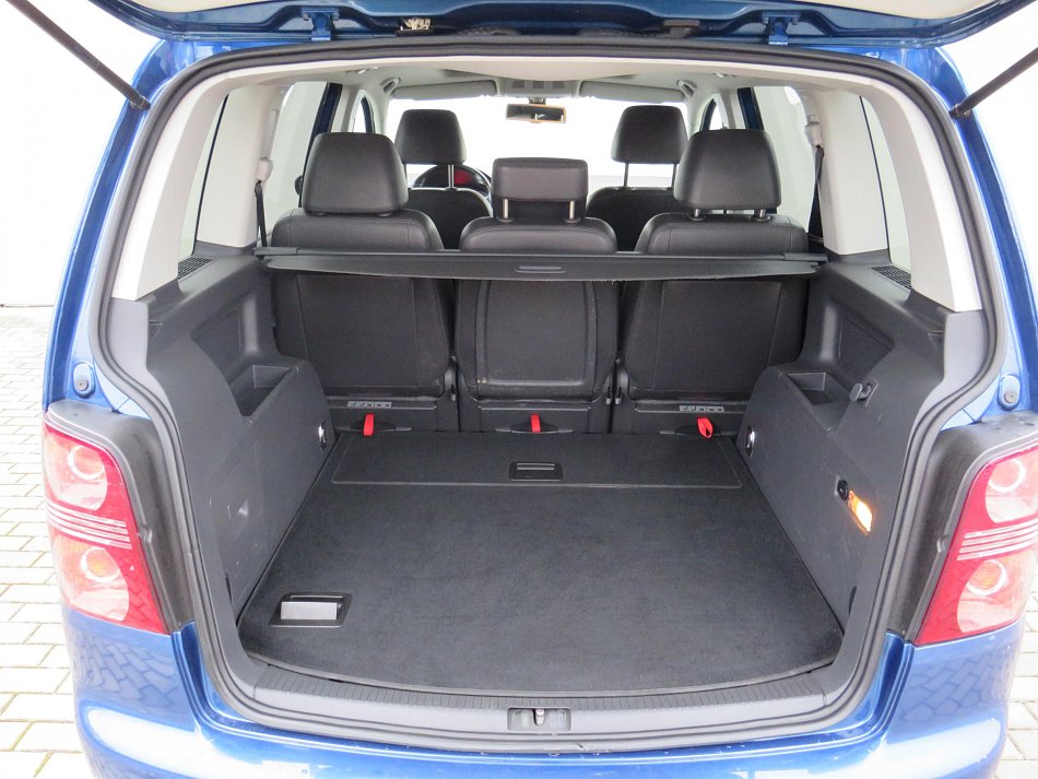 Volkswagen Touran 1.4TSi 