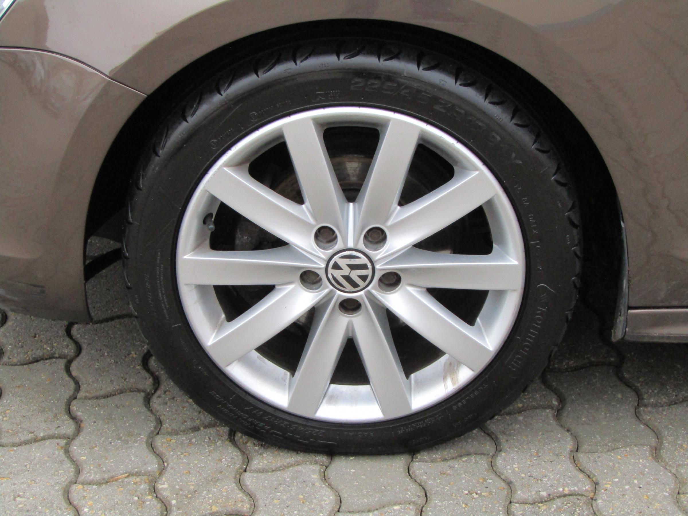Volkswagen Jetta, 2011 - pohled č. 7