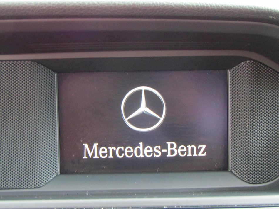 Mercedes-Benz Třída C 2.2 CDi  C180