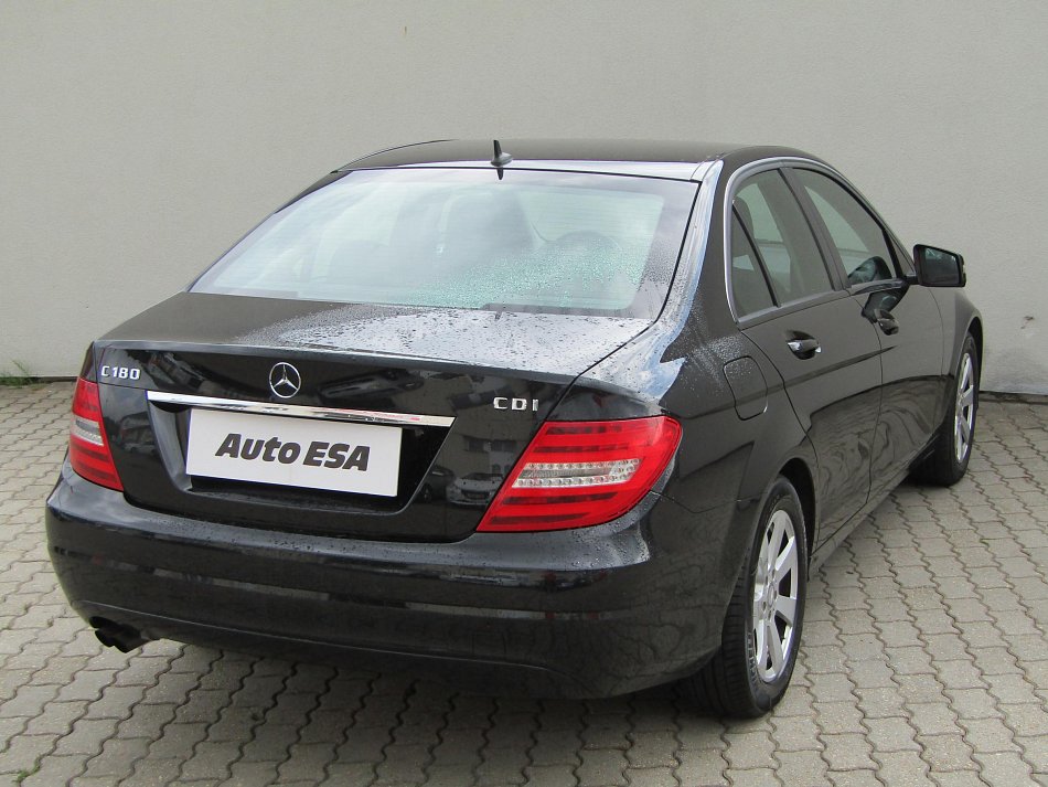 Mercedes-Benz Třída C 2.2 CDi  C180