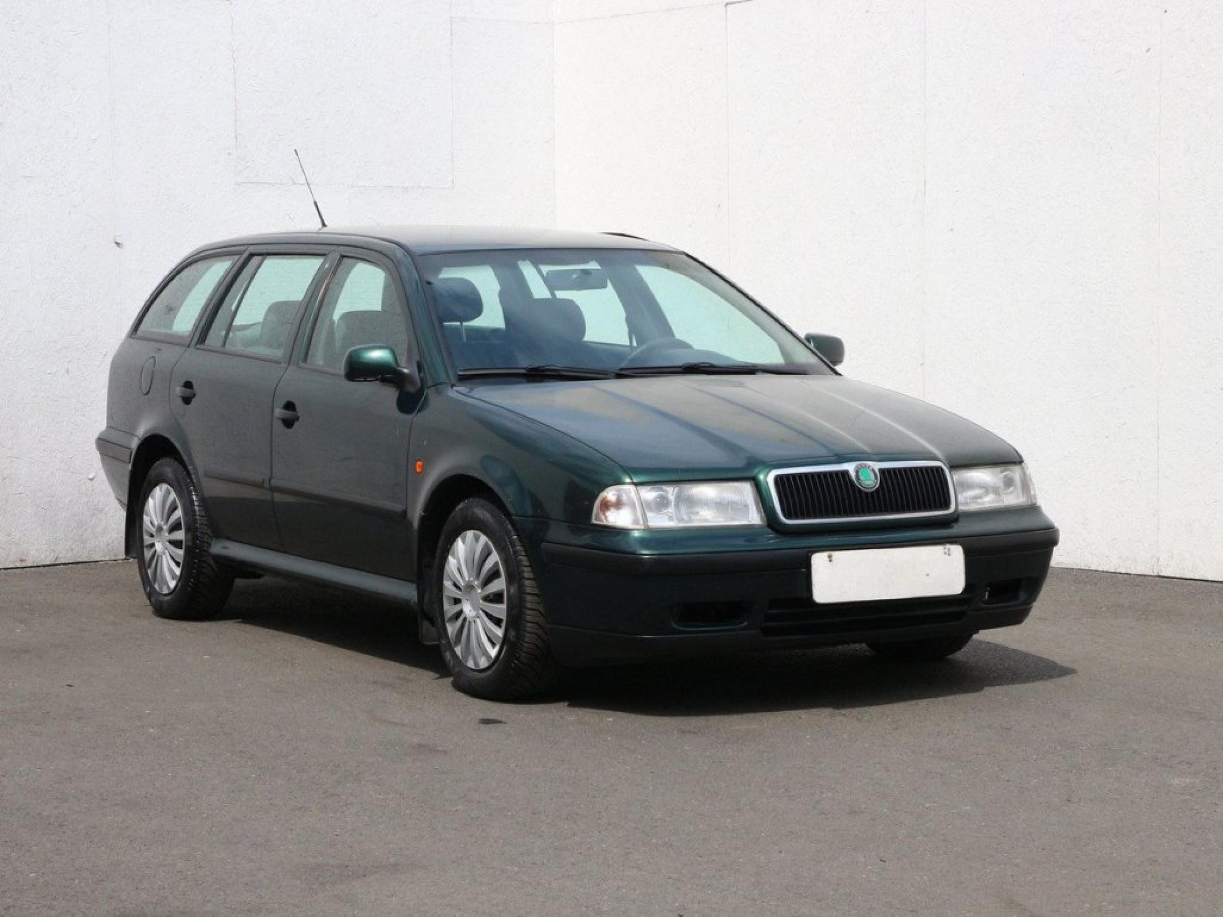 Škoda Octavia, 1998