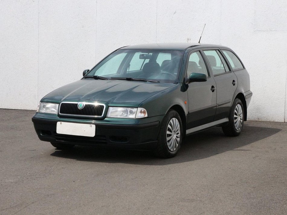 Škoda Octavia 1.6i 