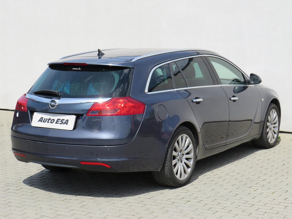 Opel Insignia 2.0TDi 